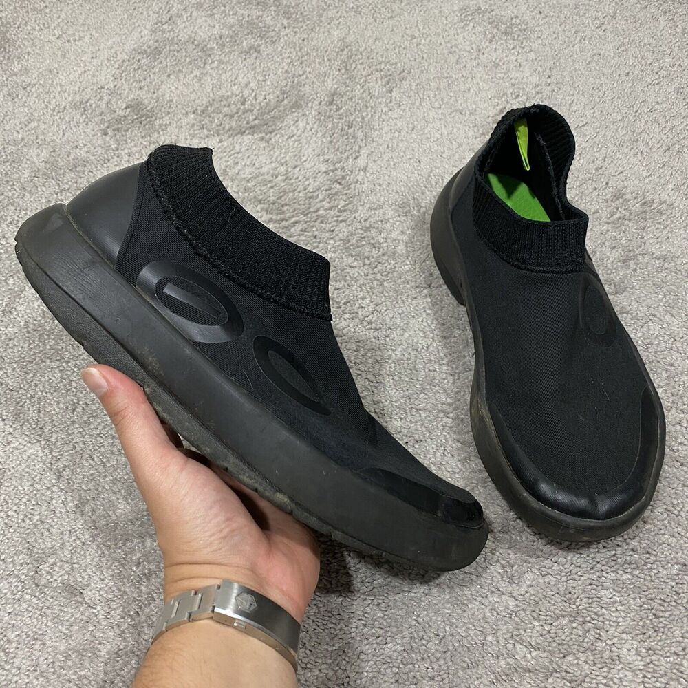 Oofos Oomg EeZee Slip On Mid Black Shoes Men's Size 12.5 Knit Recovery Comfort